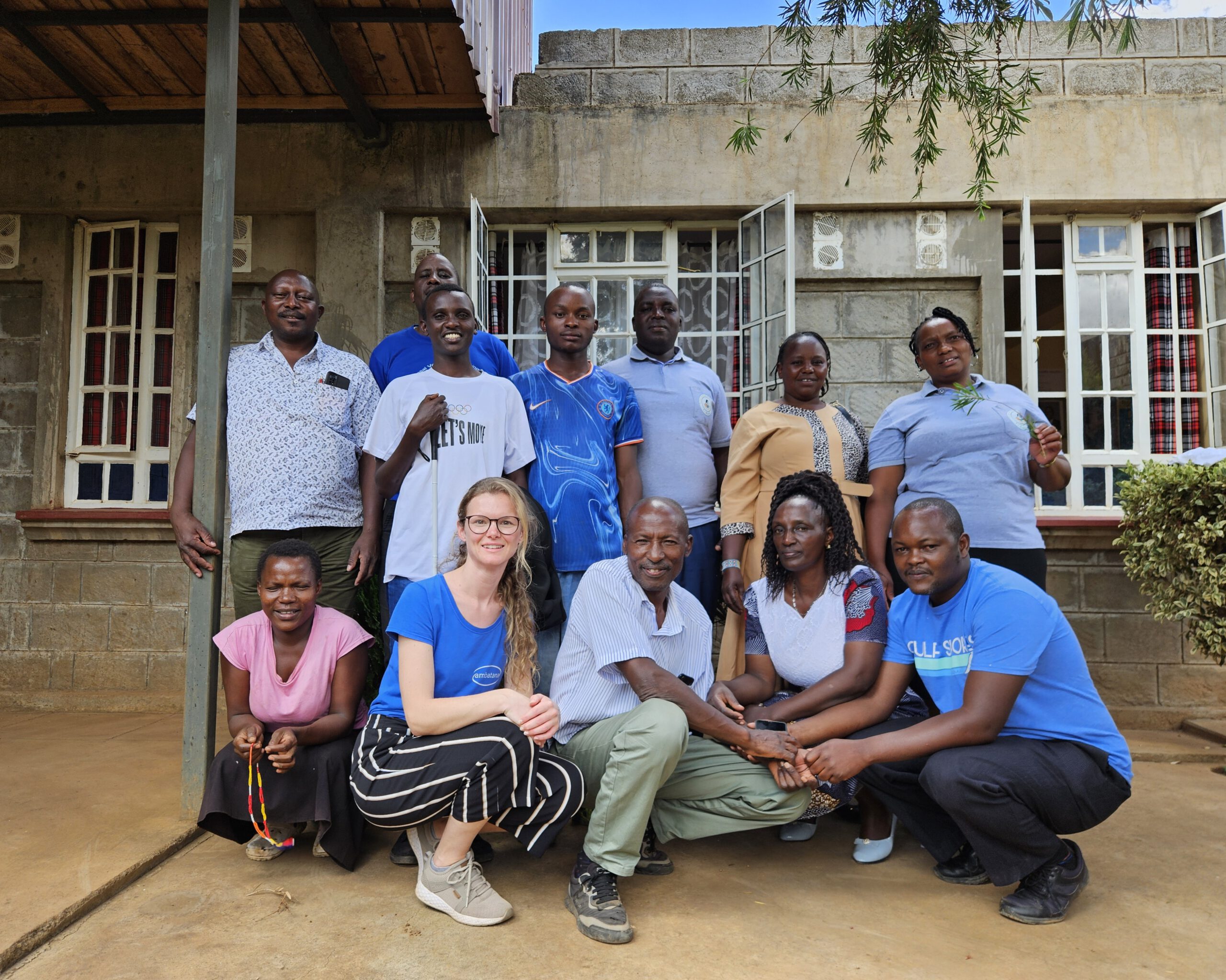 Verena Donislreiter mit dem YISOG Team
